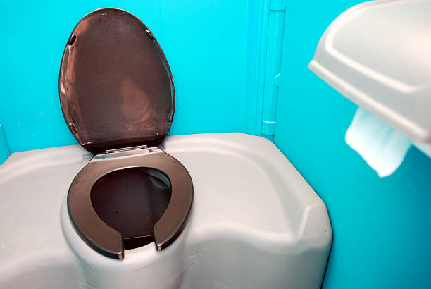 Porta potty delivery and setup in Yreka, CA